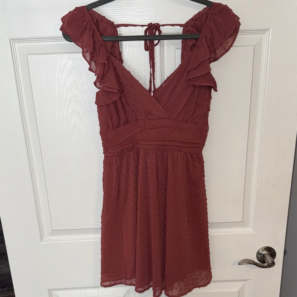 Elegant Midi Dress in Rich Burgundy